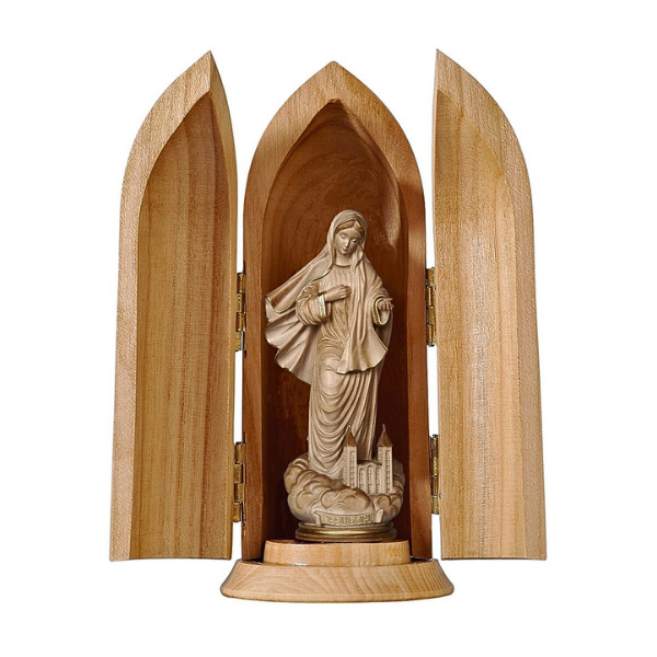 Madonna Medugorje Nische_gebeizt